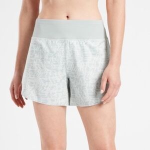 Athleta Printed Run With It 3.5" Short NWT